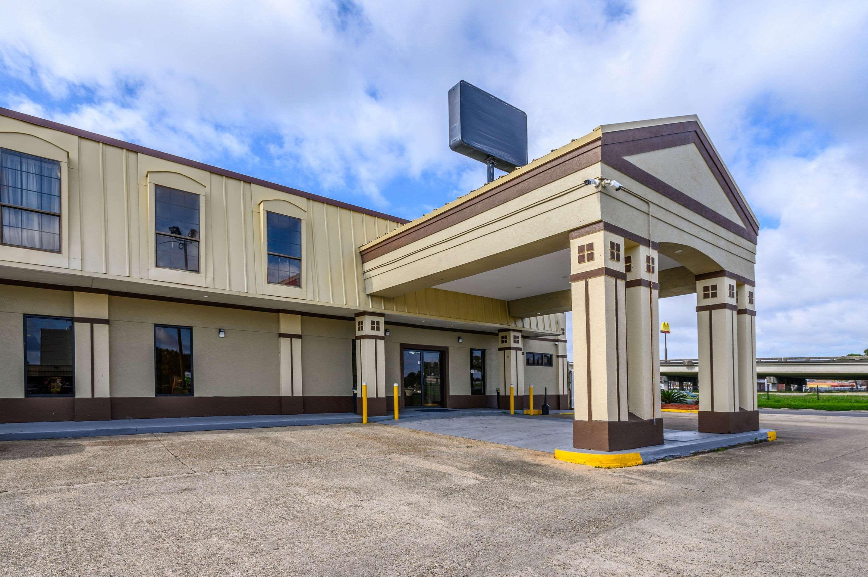 Quality Inn New Orleans I-10 East Nova Orleães Exterior foto